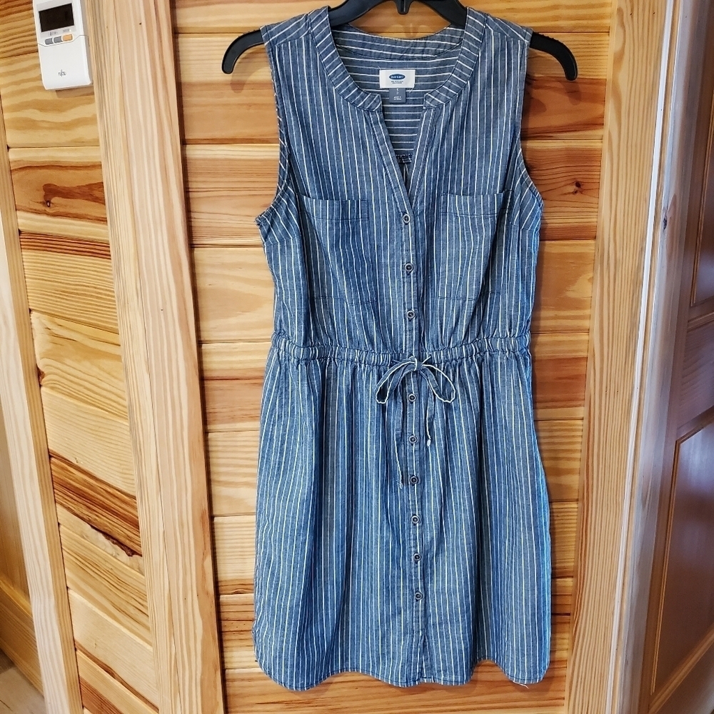 Old Navy Striped  V- Neckline Sleeveless Dress Size SP